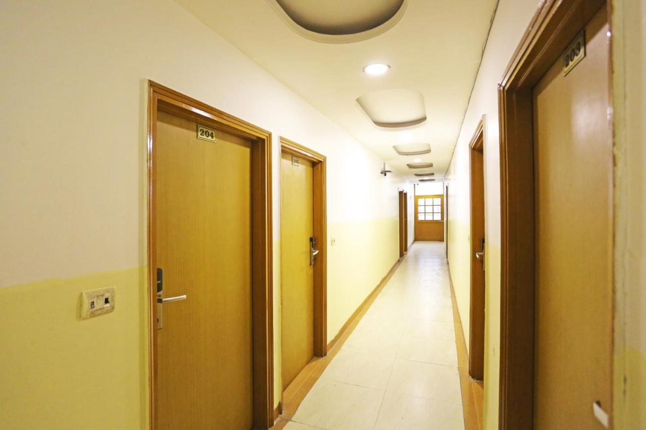 Hotel Aeroporto Nearest Landmark Aerocity Delhi Yeni Delhi Dış mekan fotoğraf