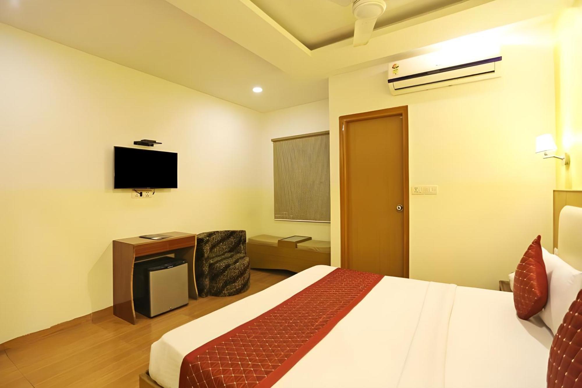 Hotel Aeroporto Nearest Landmark Aerocity Delhi Yeni Delhi Dış mekan fotoğraf